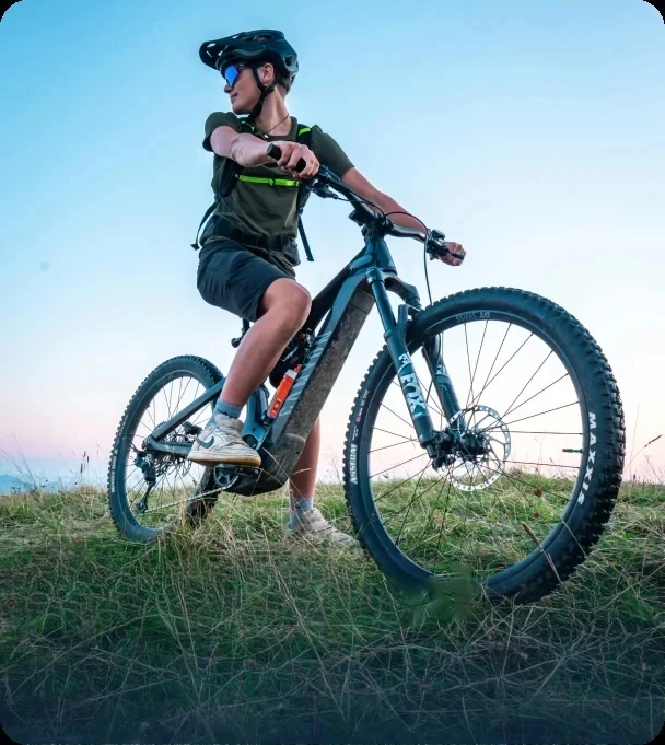 E-Bike Front — Skialo-udlejning